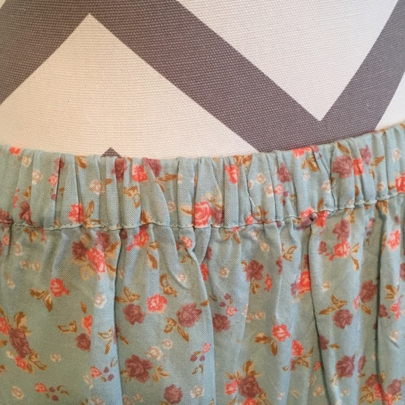 SO NWT Blue Tiered Midi Skirt - Picture 6 of 9